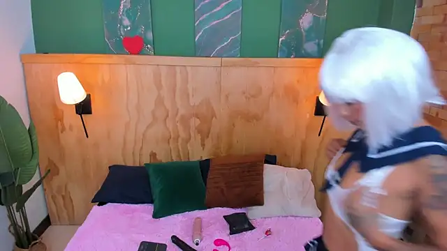 milavega  online show from 10/08/25, 12:25