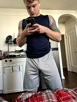 Snapshot of King_Kev_ chatting on 09/15/25, 04:18 King Kev  online show from 09/15/25, 04:18