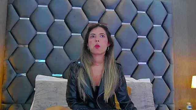 BlaireParker online show from 11/03/25, 11:55