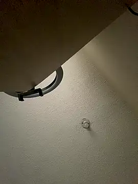 Sallem Pink online show from 10/14/25, 12:28