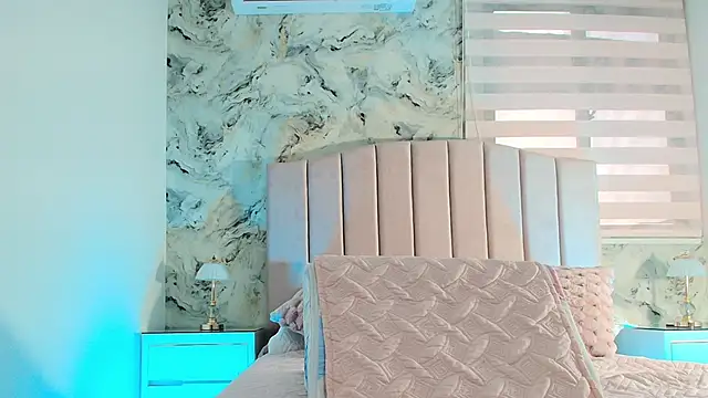 cataleya ebony  online show from 11/12/25, 07:13