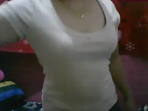 Snapshot of violen786 chatting on 10/19/25, 11:44 violen786 online show from 10/19/25, 11:44