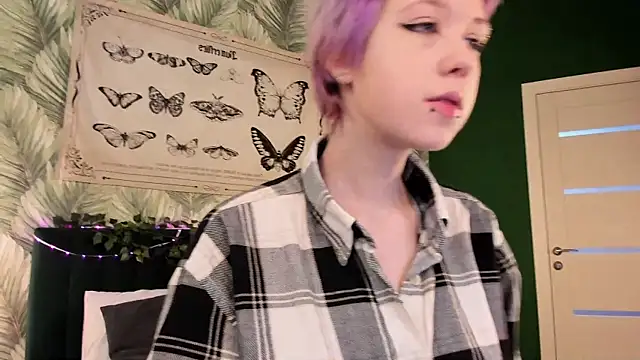 CarolineRichter online show from 11/12/25, 02:45