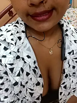 Naughty-Chaaya online show from 11/05/25, 10:59