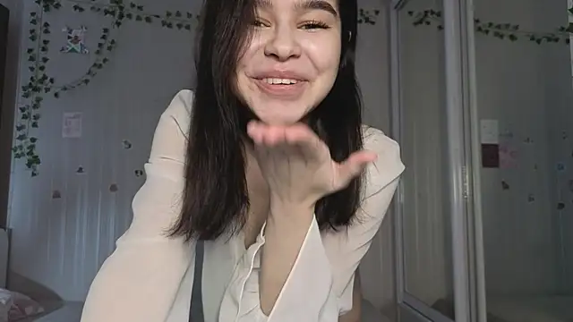 sladkoezzzka online show from 10/27/25, 06:23