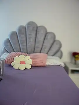 emma-conti2 online show from 10/27/25, 03:16