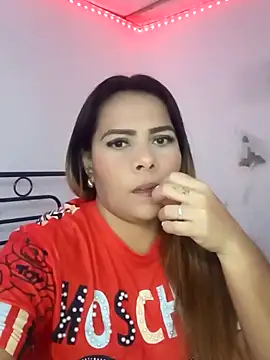 camila rogue online show from 10/28/25, 01:03