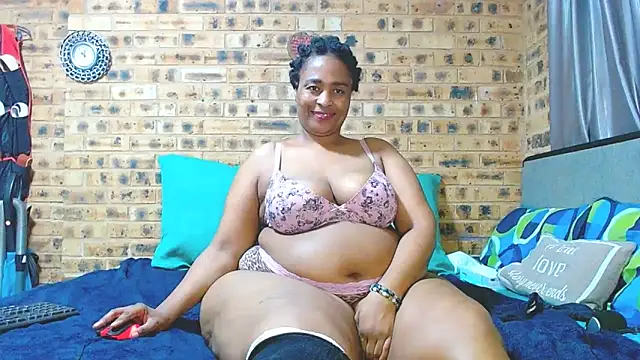AFRICANBOOTYLICIOUSxxx online show from 11/07/25, 08:31
