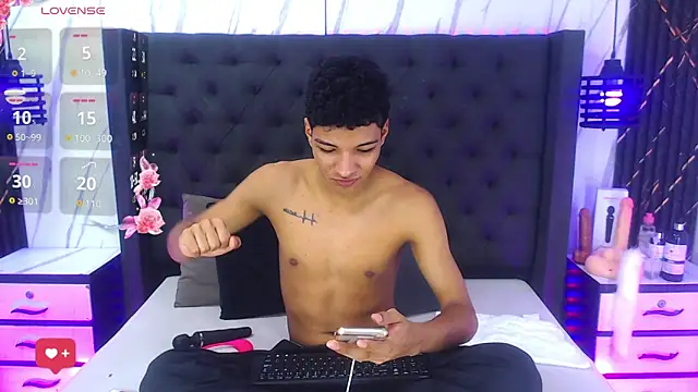 Rick Wade online show from 09/15/25, 02:33