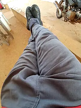 Negodabenga online show from 11/23/25, 05:13