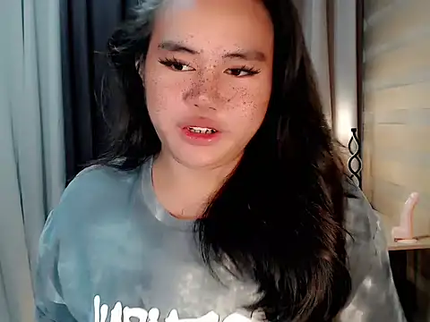 Snapshot of ursexy_ceciliaxx chatting on 10/14/25, 04:08 ursexy ceciliaxx online show from 10/14/25, 04:08