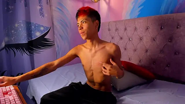 MaxiWildd online show from 09/11/25, 12:49