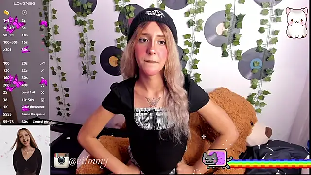 Snapshot of Amy_Moonlight chatting on 09/09/25, 10:53 Amy Moonlight online show from 09/09/25, 10:53