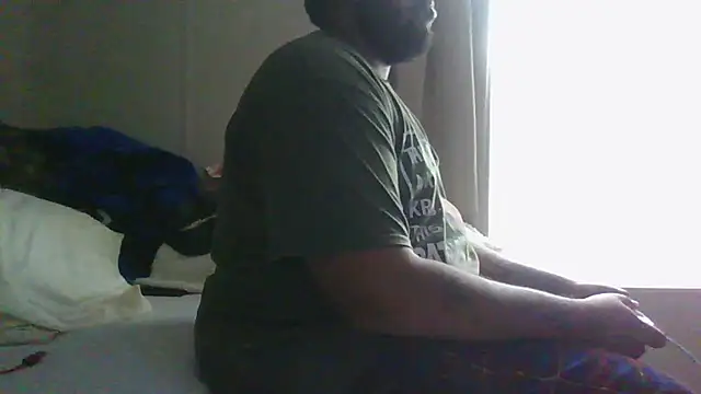 Bear2698 online show from 09/14/25, 11:59