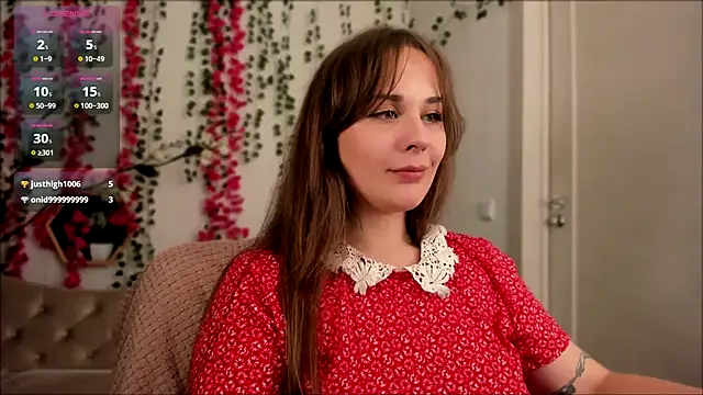 Snapshot of Rita_Wild chatting on 10/05/25, 01:31 Rita Wild online show from 10/05/25, 01:31