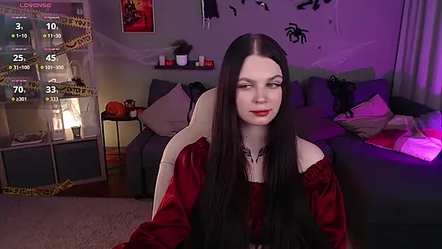 Michela Fruet online show from 10/27/25, 01:09