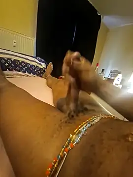 solofe19 online show from 10/09/25, 08:34