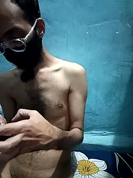 Snapshot of ursumita chatting on 10/28/25, 07:27 ursumita online show from 10/28/25, 07:27