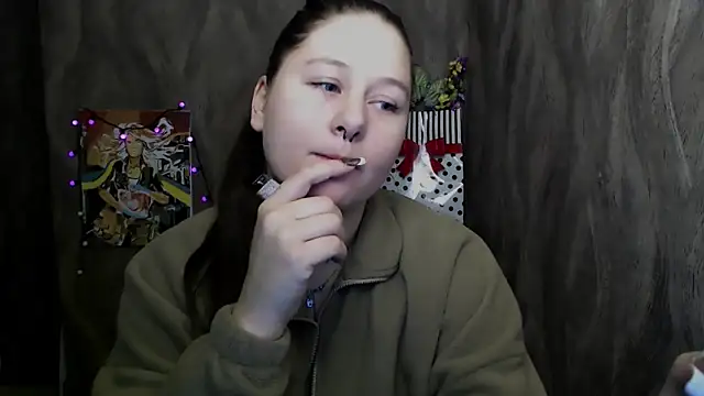 Linda S  online show from 11/24/25, 03:56