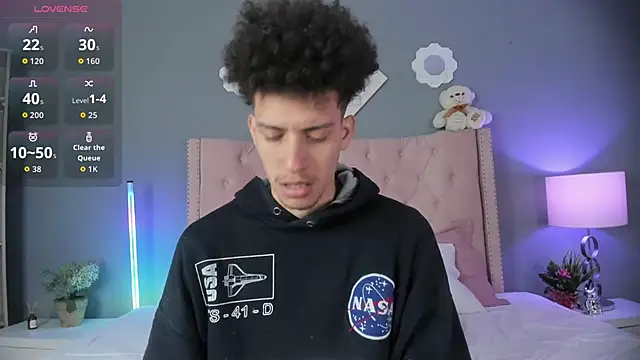 Joe And Emma online show from 11/13/25, 10:08