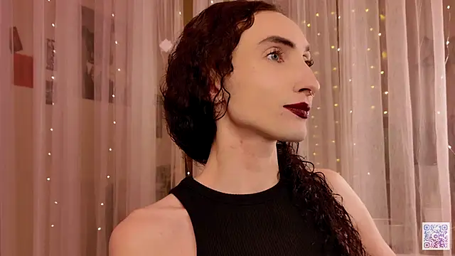 Queen of tease online show from 11/18/25, 09:08