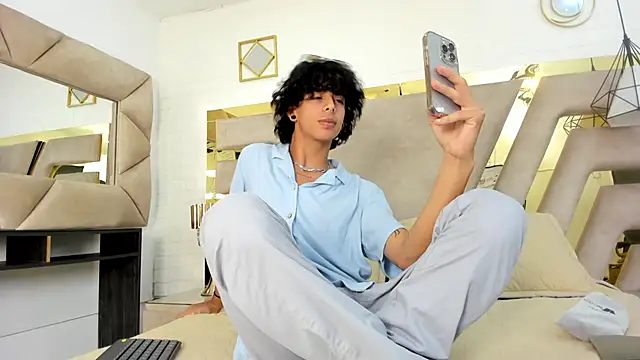 Ibratxandy online show from 10/24/25, 01:18