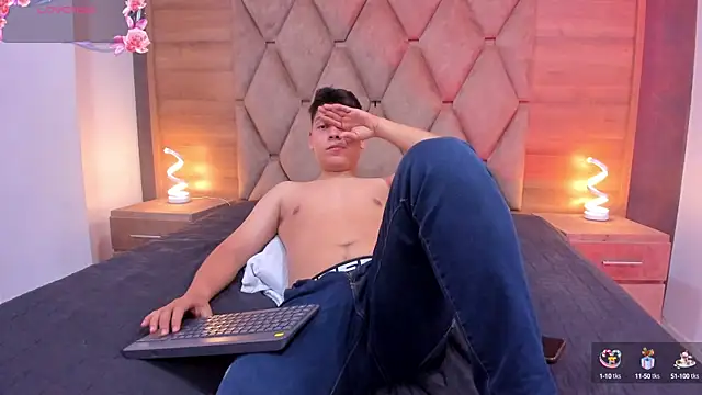 Asta Black online show from 09/25/25, 09:35