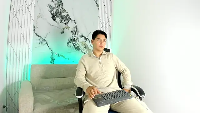 Asta Black online show from 10/13/25, 08:42