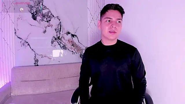 Asta Black online show from 10/25/25, 12:07