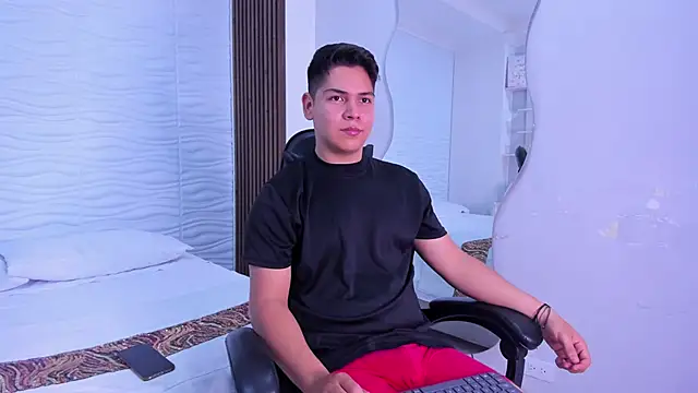 Asta Black online show from 10/29/25, 09:27