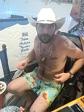 Snapshot of Daddylongleg690 chatting on 09/10/25, 02:22 Daddylongleg690 online show from 09/10/25, 02:22