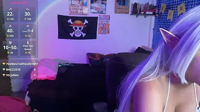 Snapshot of PixelKitty_ chatting on 09/18/25, 08:55 PixelKitty online show from 09/18/25, 08:55