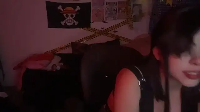 Snapshot of PixelKitty_ chatting on 10/31/25, 12:00 PixelKitty online show from 10/31/25, 12:00