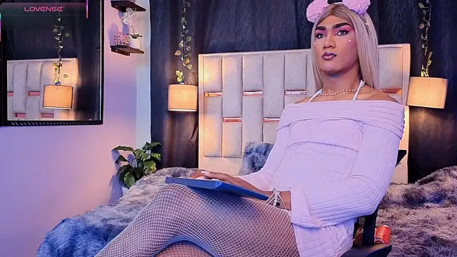 Hanzking01 online show from 09/16/25, 03:29