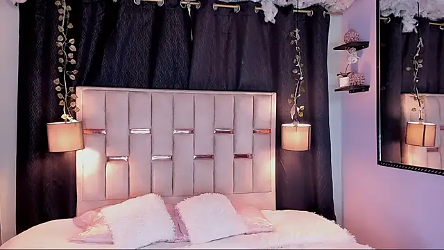 Hanzking01 online show from 11/18/25, 03:23