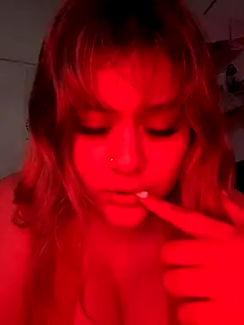 Dulceluz 420 online show from 10/11/25, 12:15