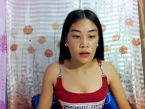 YourWildestDoll online show from 10/22/25, 03:23