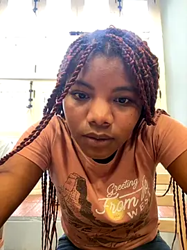 Snapshot of chocolatito-ho chatting on 09/12/25, 10:10 chocolatito-ho online show from 09/12/25, 10:10