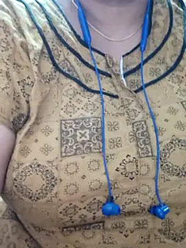 lathikaqueentamil online show from 11/05/25, 02:11