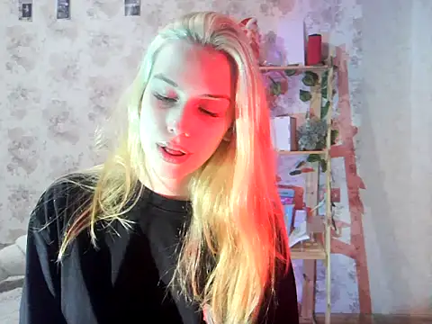 Snapshot of ClaireLaSweet chatting on 12/03/25, 04:31 ClaireLaSweet online show from 12/03/25, 04:31