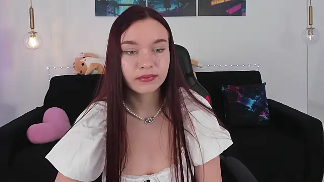 NoraHaynes online show from 09/23/25, 03:09