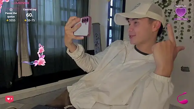 crushnier1 online show from 10/04/25, 12:14