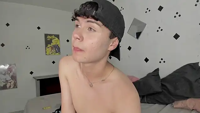 crushnier1 online show from 10/27/25, 05:50