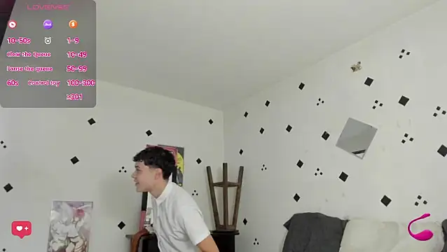 crushnier1 online show from 11/19/25, 05:46