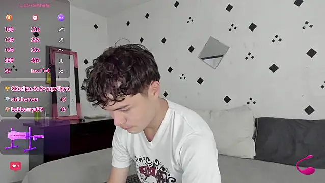 crushnier1 online show from 11/21/25, 05:55