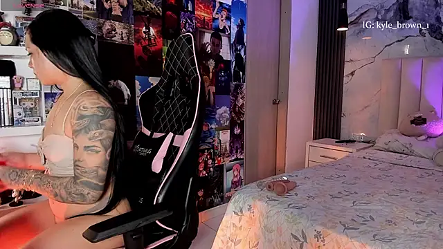 soy kylebrown online show from 11/02/25, 04:20