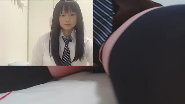 Mia032 online show from 10/16/25, 02:29