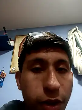 Ethancito202 online show from 10/13/25, 01:16