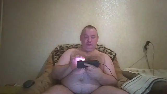 Snapshot of prostagowa chatting on 11/10/25, 10:03 prostagowa online show from 11/10/25, 10:03