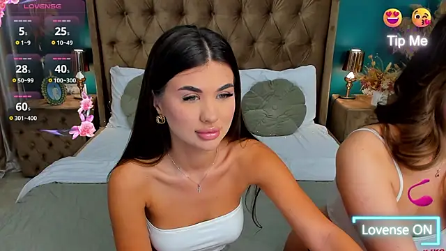 MonCarla online show from 09/28/25, 05:24